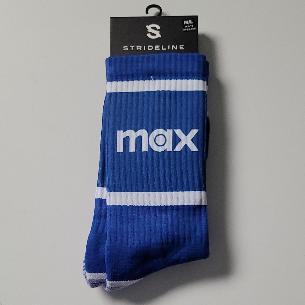 Max Branded - Blue and White Athletic Crew Socks with Ribbed Texture
